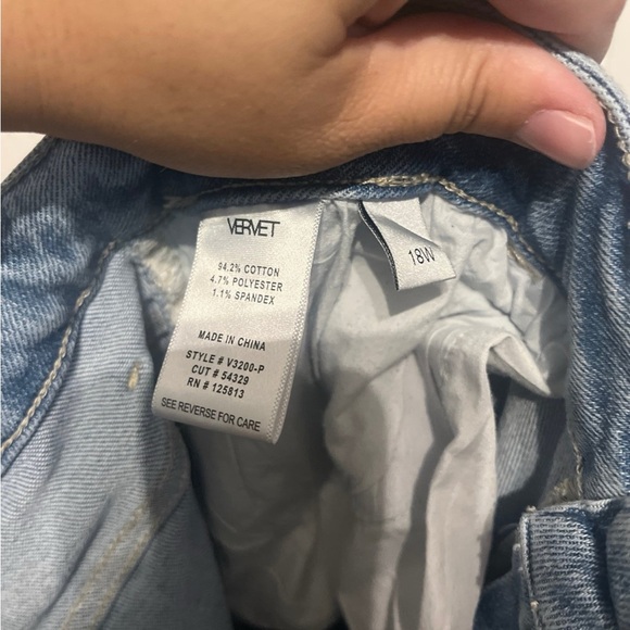 Blue Cropped Distressed Ankle Jeans - Picture 4 of 4